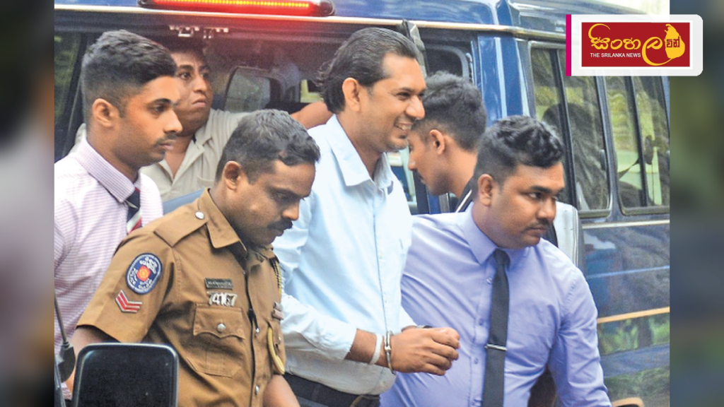 රජයේ ආයතන දෙකකින් වැටුප් ලබාගත් හිටපු ජනාධිපති ලේකම් රිමාන්ඩ්