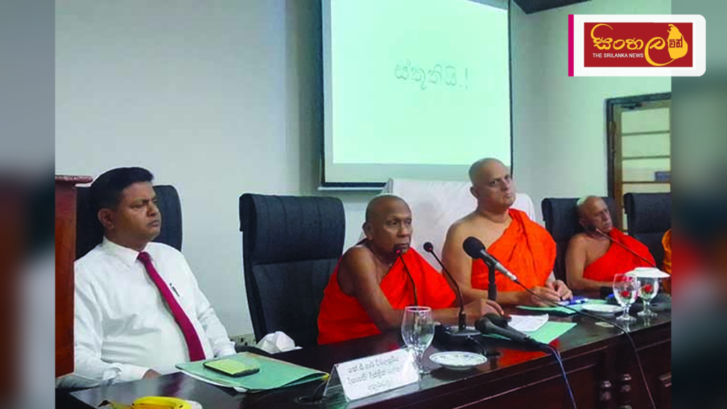 පොසොන් උත්සවය වෙනුවෙන් අනුරාධපුරයට පැමිණෙන බැතිමතුන් සඳහා සියලු පහසුකම් සූදානම්