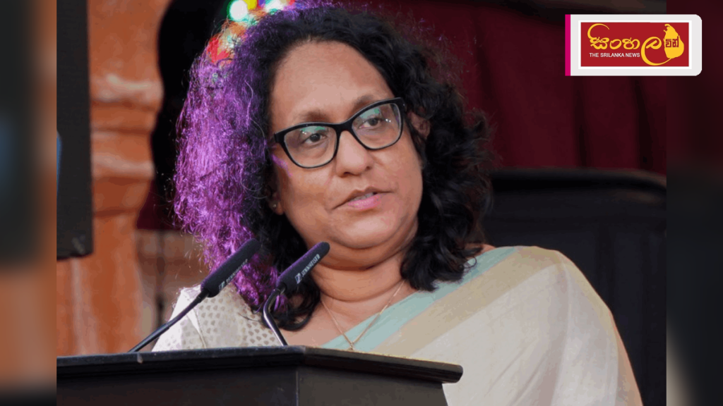 කොළඹ පොසොන් කලාපය අදත් රාත්රී කාලයේ මහජනතාවට විවෘතයි කොළඹ පොසොන් කලාපය අදත් රාත්රී කාලයේ මහජනතාවට විවෘතයි