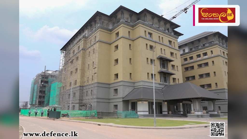 ආරක්ෂක අමාත්‍යාංශයේ කාර්ය මණ්ඩලය වෙනුවෙන් දැනුවත් කිරීමේ වැඩසටහනක්