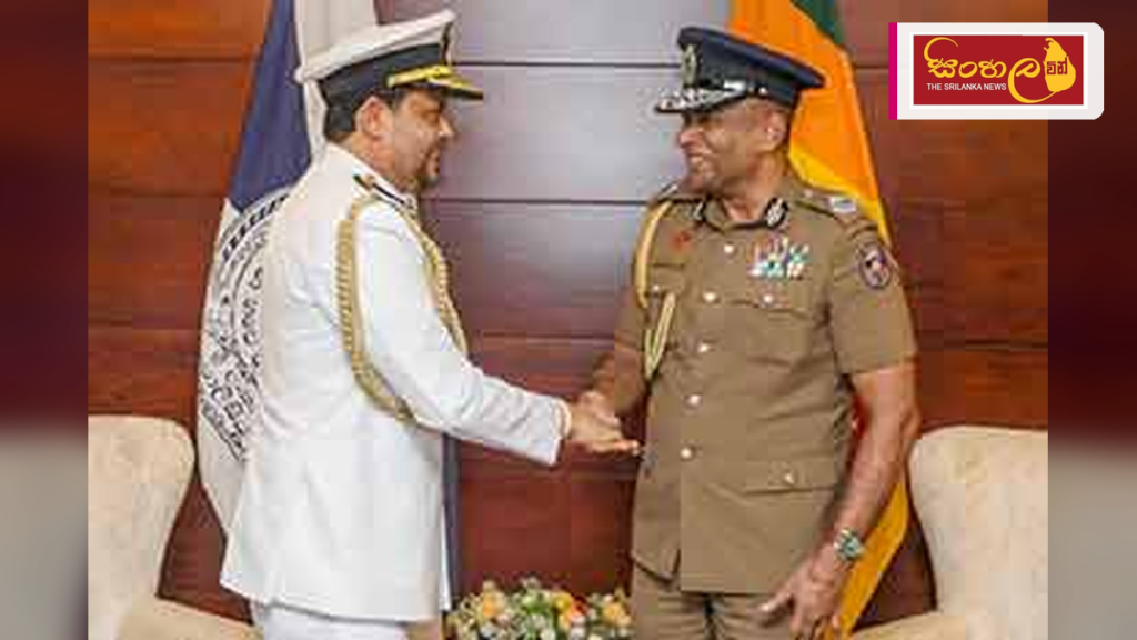 නව නාවික හමුදාපති සහ පොලිස්පති අතර විශේෂ හමුවක්