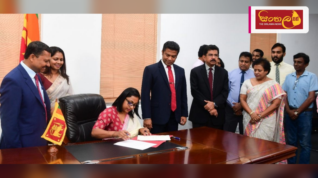 රාජ්‍ය සේවය කාර්යක්ෂම කිරීමේ 'සුපිළිපන් සතිය' ජනමාධ්‍ය අමාත්‍යාංශයෙන් ඇරඹේ