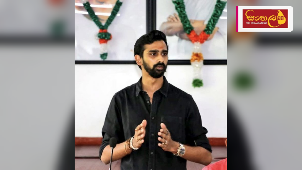 Headline: සෞම්‍යමූර්ති තොණ්ඩමාන් මහතාගේ 113 වැනි ජන්ම සංවත්සරය අද Intended image subject: Saumyamurthy Thondaman statue in Colombo Story summary: ලංකා කම්කරු කොංග්‍රසයේ නිර්මාතෘ සෞ