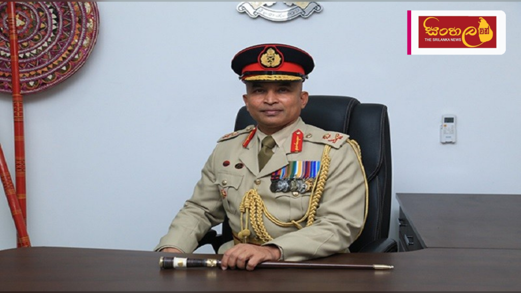 පරම වීර විභූෂණ ලාභී රණවිරු එච්. පී. එස්. බණ්ඩාර මහතාගේ පවුලේ අයගේ සුවදුක් විමසීමට යුද්ධ හමුදාධිපති එක්වෙයි Headline: පරම වීර විභූෂණ ලාභී රණවිරු එච්. පී. එස්. බණ්ඩාර මහතාගේ පවුලේ අයගේ සුවදුක් විමසීමට යුද්ධ හමුදාධිපති එක්වෙයි Intended image subject: Army Commander Lieutenant General Nilan