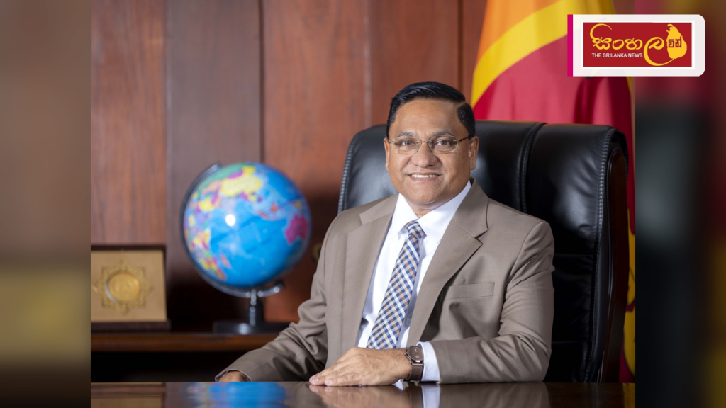 සෞදියේ මරණ දඬුවම නියම වූ සිවරාසා අනෝජන්ව බේරා ගැනීමට පියවර Headline: සෞදියේ මරණ දඬුවම නියම වූ සිවරාසා අනෝජන්ව බේරා ගැනීමට පියවර Intended image subject: Vijitha Herath Minister of Foreign Affairs Story summary: සෞදි අරාබියේ මරණ දඬුවම නියම ව