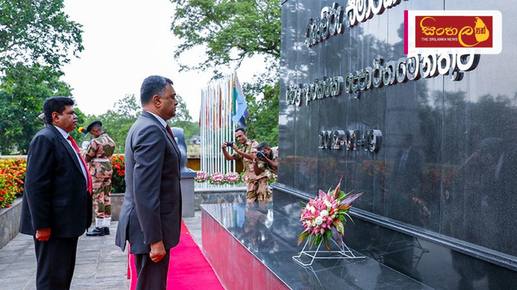 සිවිල් ආරක්ෂක දෙපාර්තමේන්තුවේ භටයන් 9,000ක් අනුමත නොලත් රාජකාරිවල Headline: සිවිල් ආරක්ෂක දෙපාර්තමේන්තුවේ භටයන් 9,000ක් අනුමත නොලත් රාජකාරිවල Intended image subject: Civil Security Department office building or personnel Story summary: අමාත්ය මණ
