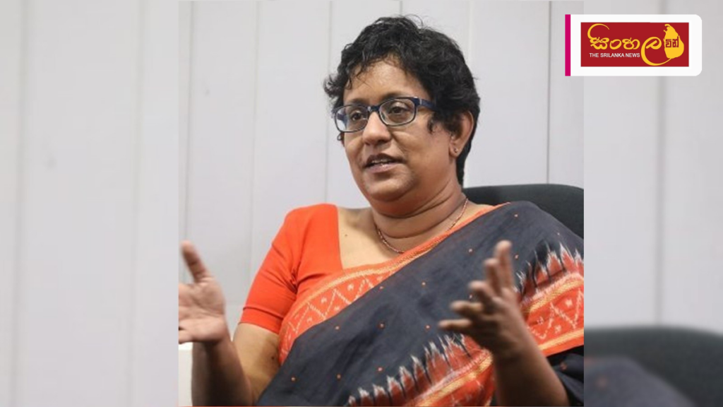 සංචාරක ආදායම ගමේ කුඩා ව්යවසායකයාටත් හිමිවන පරිසර හිතකාමී සංචාරක කර්මාන්තයක් ගොඩනැගීම රජයේ අරමුණයි – අගමැතිනිය Headline: සංචාරක ආදායම ගමේ කුඩා ව්යවසායකයාටත් හිමිවන පරිසර හිතකාමී සංචාරක කර්මාන්තයක් ගොඩනැගීම රජයේ අරමුණයි - අගමැතිනිය Intended image subject: Prime Minister Dr. Harini Amarasuri