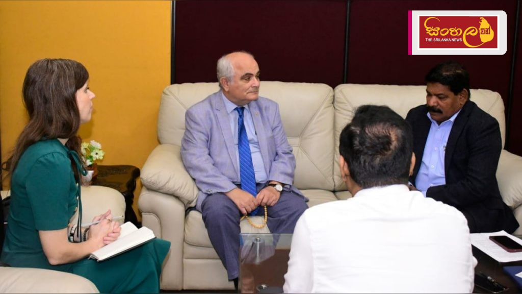 ශ්රී ලංකාවේ මත්ස්ය නිෂ්පාදන රුසියානු වෙළඳපොළට යොමු කිරීමට සාකච්ඡා Headline: ශ්රී ලංකාවේ මත්ස්ය නිෂ්පාදන රුසියානු වෙළඳපොළට යොමු කිරීමට සාකච්ඡා Intended image subject: Fisheries Minister Ramalingam Chandrasekar and Russian Ambassador Levan S. Dzh