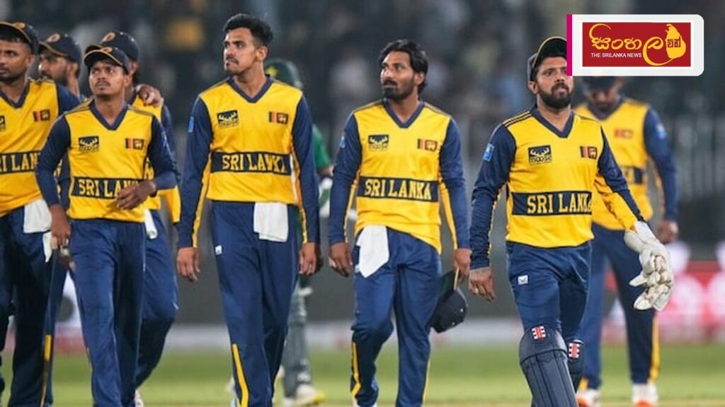 Headline: පාකිස්තානය සමඟ පැවැත්වෙන අවසන් විස්සයි විස්ස තරගයේ කාසියේ වාසිය ශ්‍රී ලංකාවට Intended image subject: Sri Lanka cricket team fielding Story summary: පාකිස්තානය සමඟ පැවැත්ව